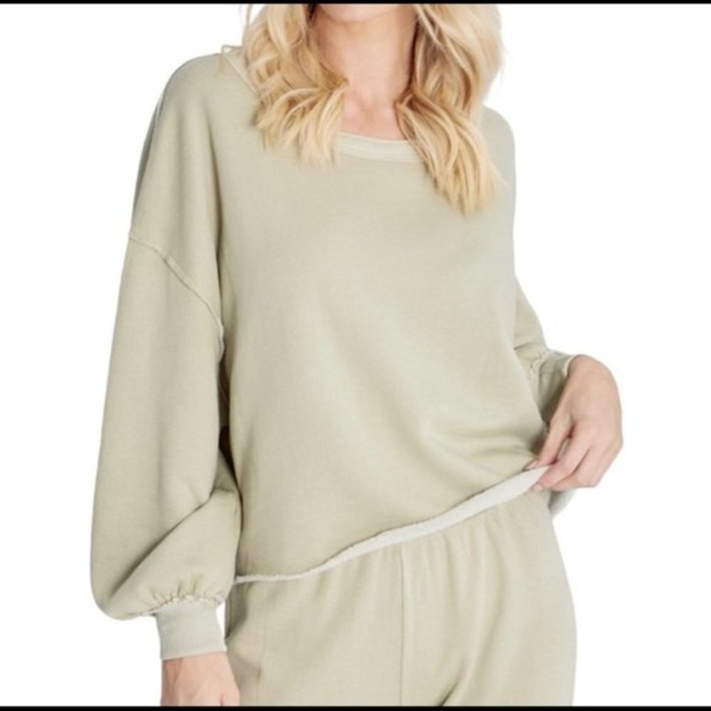WILDFOX Olivia Sweatshirt Small
